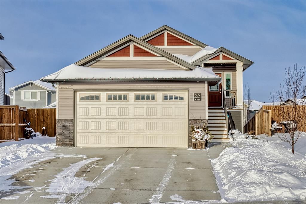 I have sold a property at 609 Bluebell BAY W in Lethbridge
